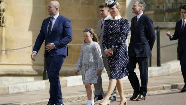 «Мы оба изгнаны нашими детьми»: отец Меган Маркл поддержал принца Чарльза